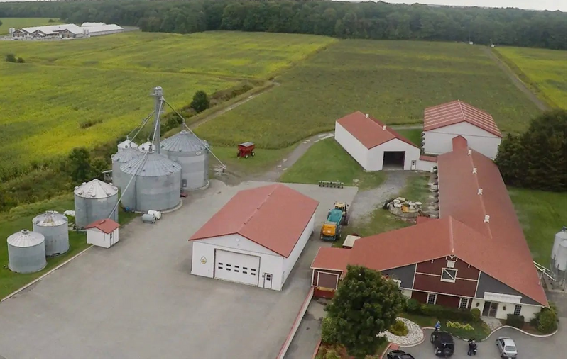 Une ferme, plusieurs générations, un territoire